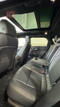 لاند ڕۆڤەر ڕانج ڕۆڤەر ڤێلار